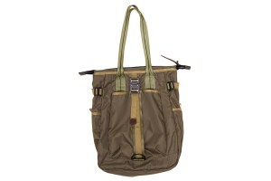 Apolis