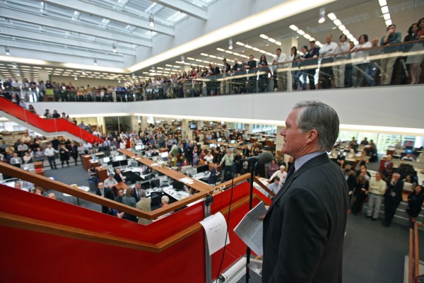 Keller announcing The New York Times staff Pulitzer Prize winners in 2011.