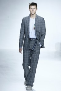 A look from Richard Chai Men's RTW Spring 2016