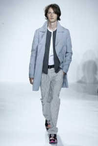 A look from Richard Chai Men's RTW Spring 2016