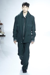 A look from Richard Chai Men's RTW Spring 2016