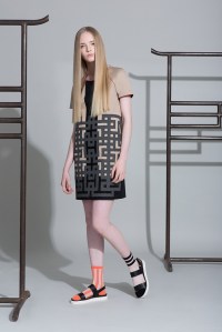 Vivienne Tam Resort 2016