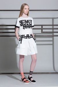 Vivienne Tam Resort 2016
