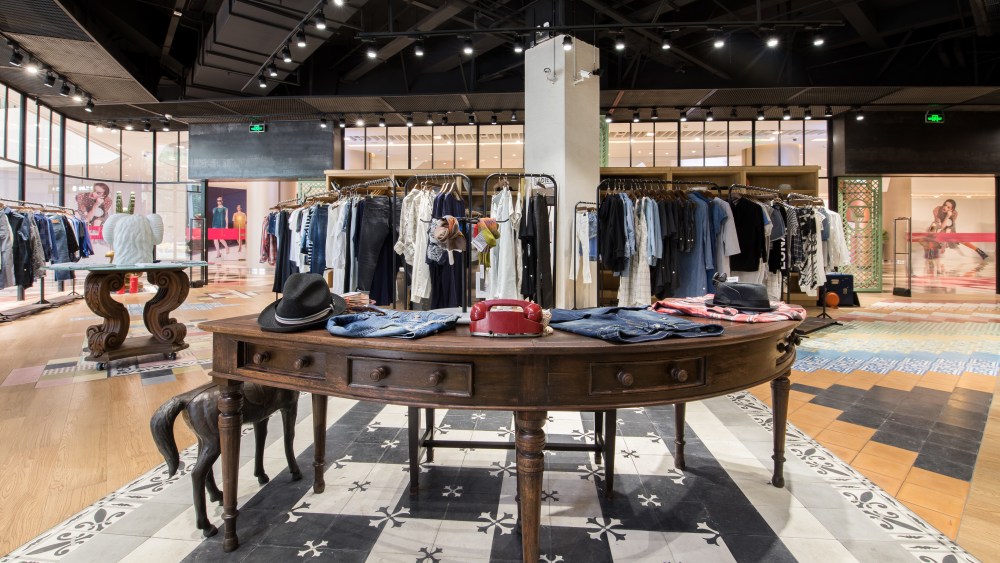 American Rag store located Shanghai, China.