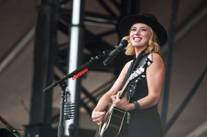 ZZ Ward