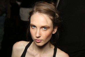 Alberta Ferretti Backstage RTW Spring 2