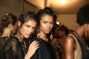Alberta Ferretti Backstage RTW Spring 2