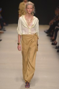 Alberta Ferretti RTW Spring 2016