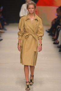 Alberta Ferretti RTW Spring 2016