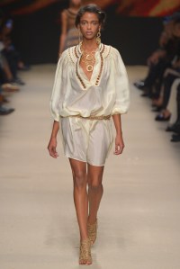 Alberta Ferretti RTW Spring 2016