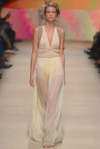 Alberta Ferretti RTW Spring 2016