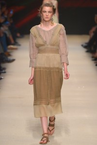 Alberta Ferretti RTW Spring 2016