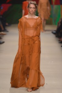 Alberta Ferretti RTW Spring 2016