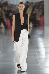 Amanda Wakeley Spring 2016