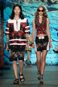 Anna Sui RTW Spring 2016