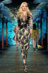 Anna Sui RTW Spring 2016
