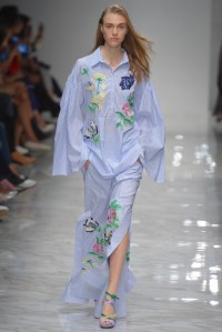 Blumarine RTW Spring 2016