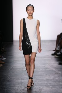 Carmen Marc Valvo RTW Spring 2016