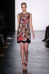 Carmen Marc Valvo RTW Spring 2016