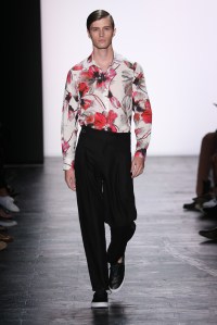 Carmen Marc Valvo RTW Spring 2016