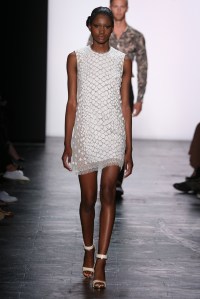 Carmen Marc Valvo RTW Spring 2016