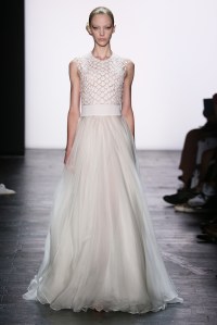 Carmen Marc Valvo RTW Spring 2016