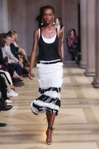 Carolina Herrera RTW Spring 2016