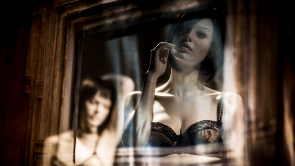 Collette Dinnigan Unlaced exhibition.
