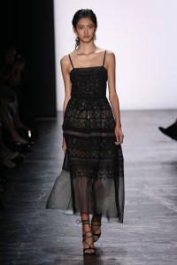 Dennis Basso RTW Spring 2016