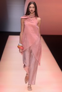 Emporio Armani RTW Spring 201