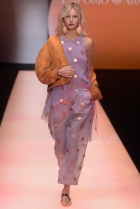 Emporio Armani RTW Spring 201