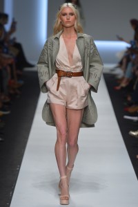 Ermanno Scervino RTW Spring 2016