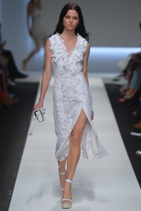 Ermanno Scervino RTW Spring 2016