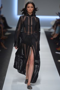 Ermanno Scervino RTW Spring 2016