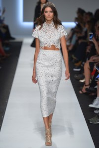 Ermanno Scervino RTW Spring 2016