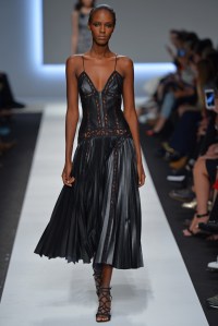 Ermanno Scervino RTW Spring 2016
