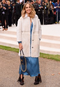 Suki Waterhouse Burberry Prorsum Spring 2016 Front Row