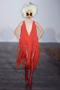 Gareth Pugh RTW Spring 2016