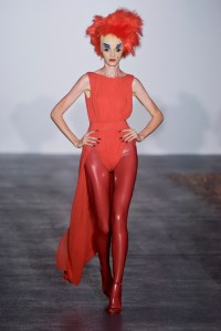 Gareth Pugh RTW Spring 2016