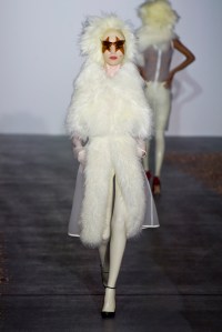 Gareth Pugh RTW Spring 2016