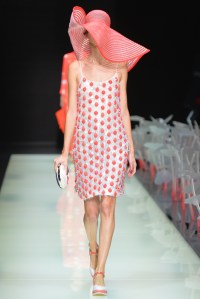Giorgio Armani RTW Spring 2016