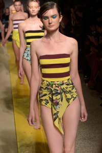 I’m Isola Marras RTW Spring 2016
