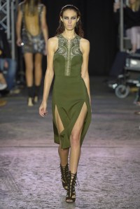 Julien Macdonald RTW Spring 2016