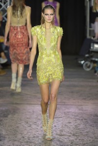 Julien Macdonald RTW Spring 2016