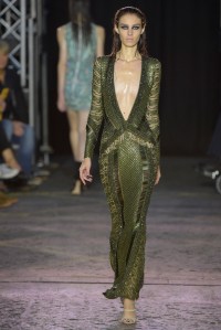 Julien Macdonald RTW Spring 2016