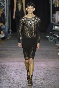 Julien Macdonald RTW Spring 2016