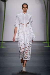 Lie Sangbong Ready To Wear Spring 2016