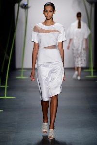 Lie Sangbong Ready To Wear Spring 2016