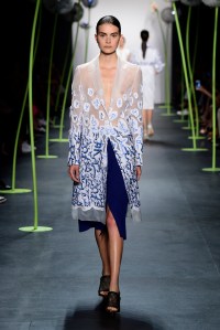 Lie Sangbong Ready To Wear Spring 2016
