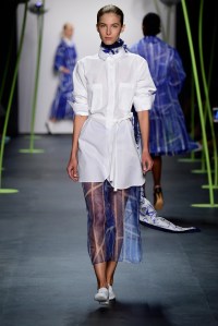 Lie Sangbong Ready To Wear Spring 2016